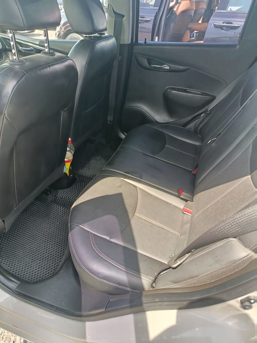 Chevrolet Spark: 2018 г., 1 л, Автомат, Бензин, Хэтчбэк: фото 5