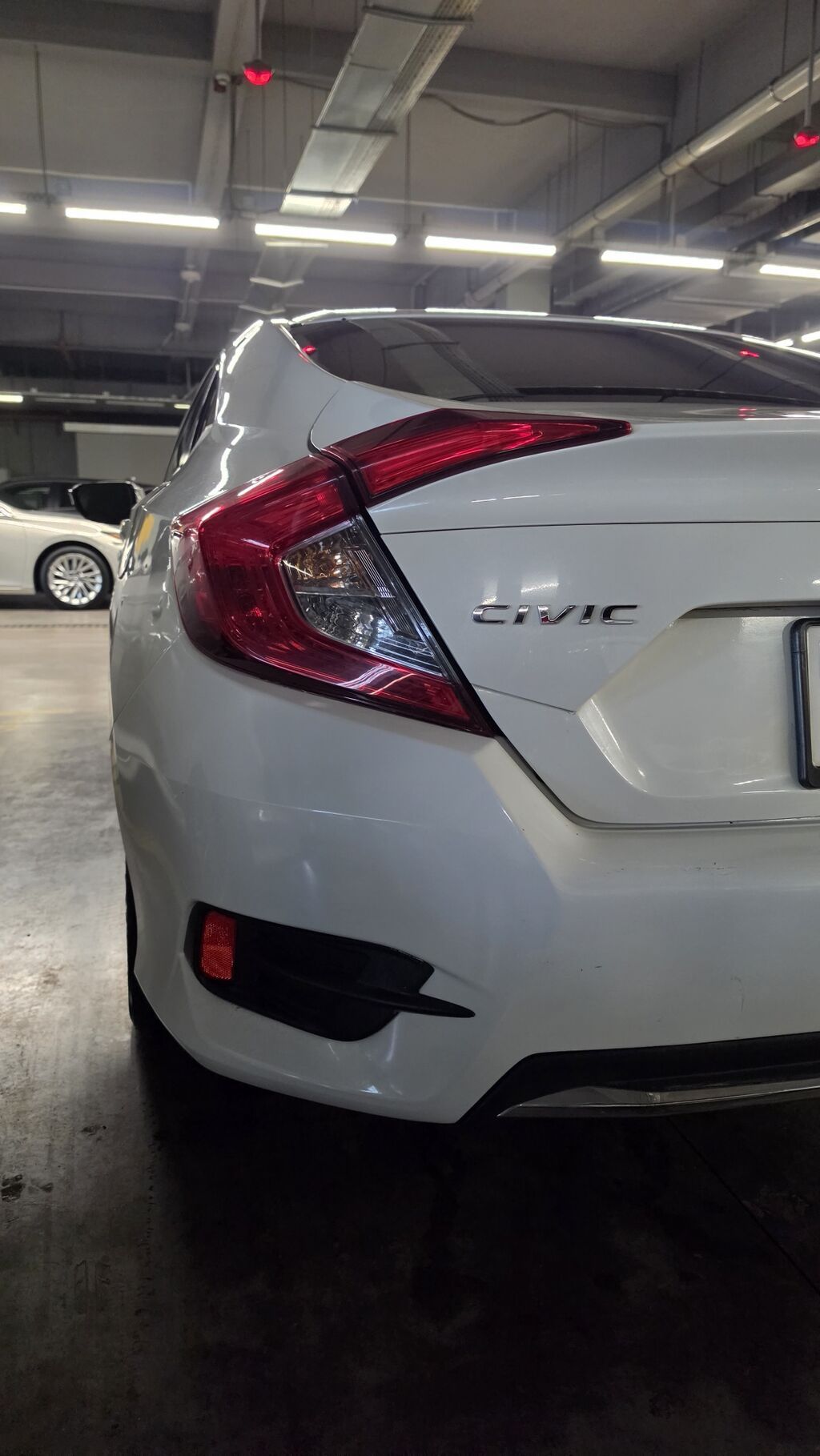 Honda Civic: 2019 г., 2 л, Автомат, Бензин, Седан: фото 7
