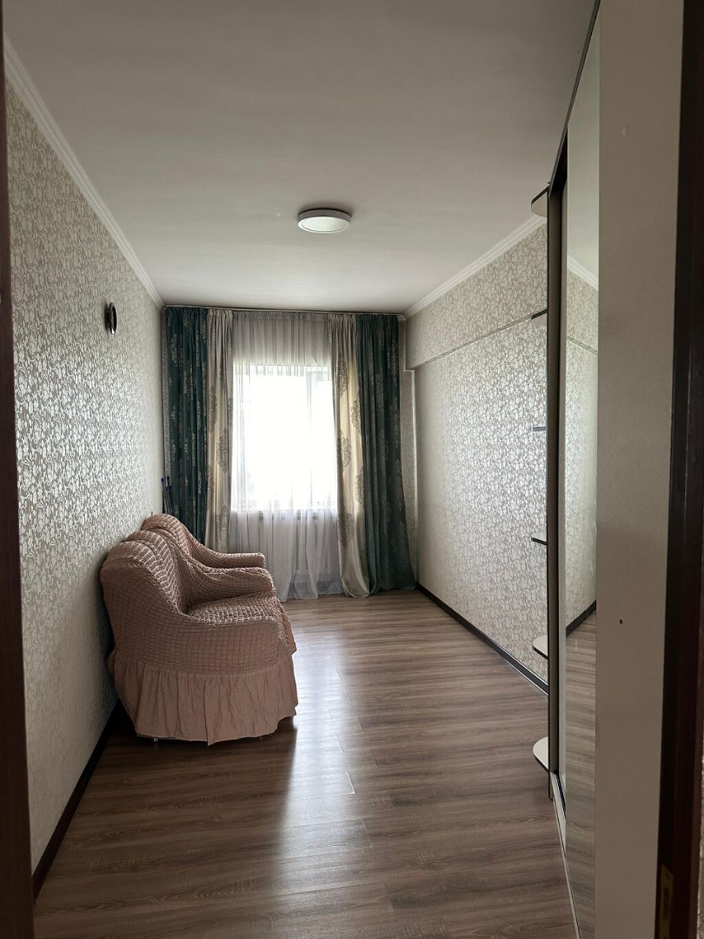 2 комнаты, 49 м², ТЦ Весна Индивидуалка, 5 этаж, Косметический ремонт: фото 4