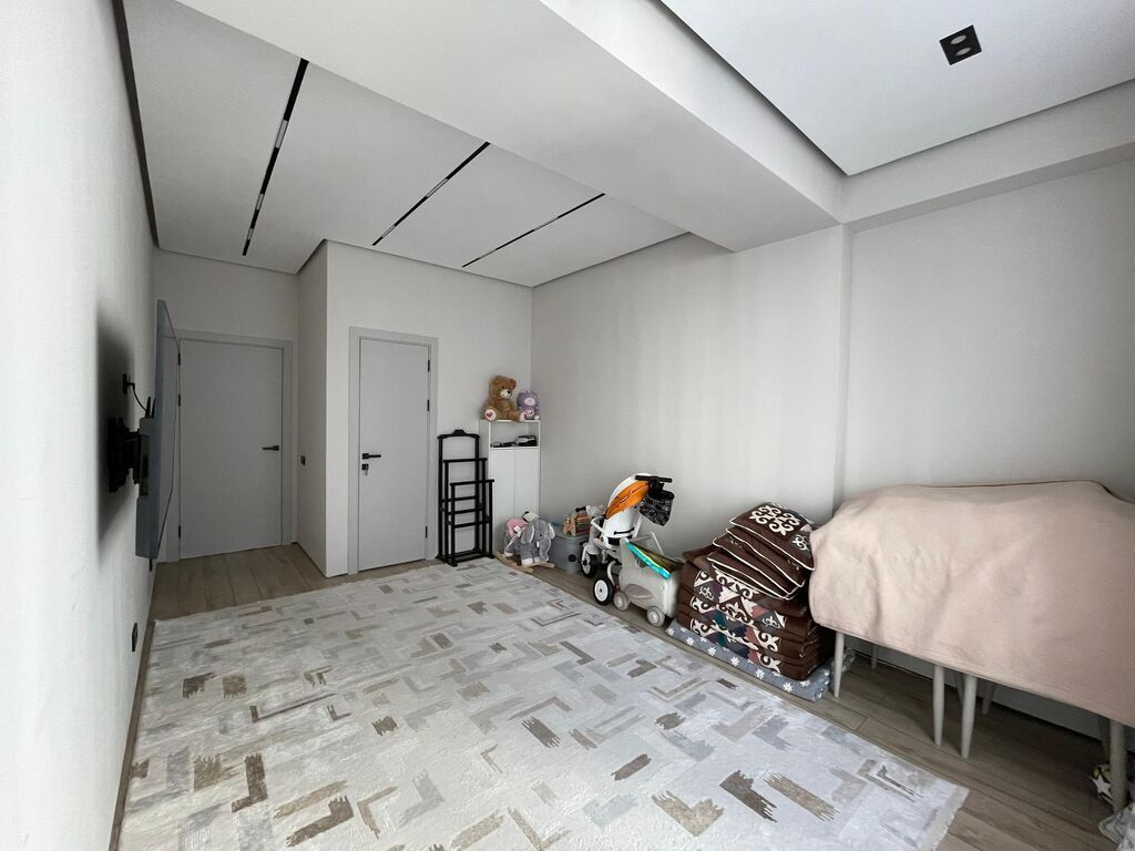 1 комната, 46 м², Южная Магистраль Элитка, 6 этаж, Дизайнерский ремонт: фото 5