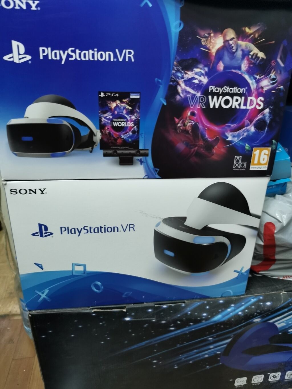 PlayStation VR Worlds - PlayStation 4, PlayStation 4