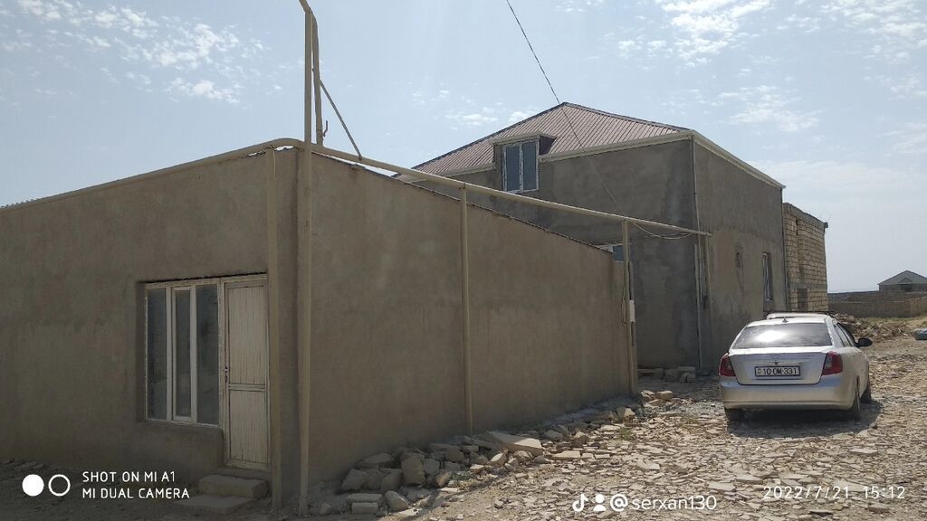 5 otaqlı, 220 kv. m, Orta təmir