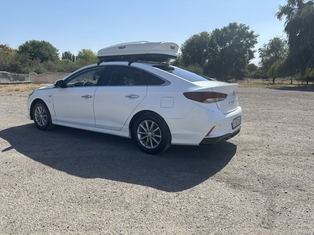 Hyundai Sonata: 2017 г., 2 л, Автомат, Газ, Седан: фото 4