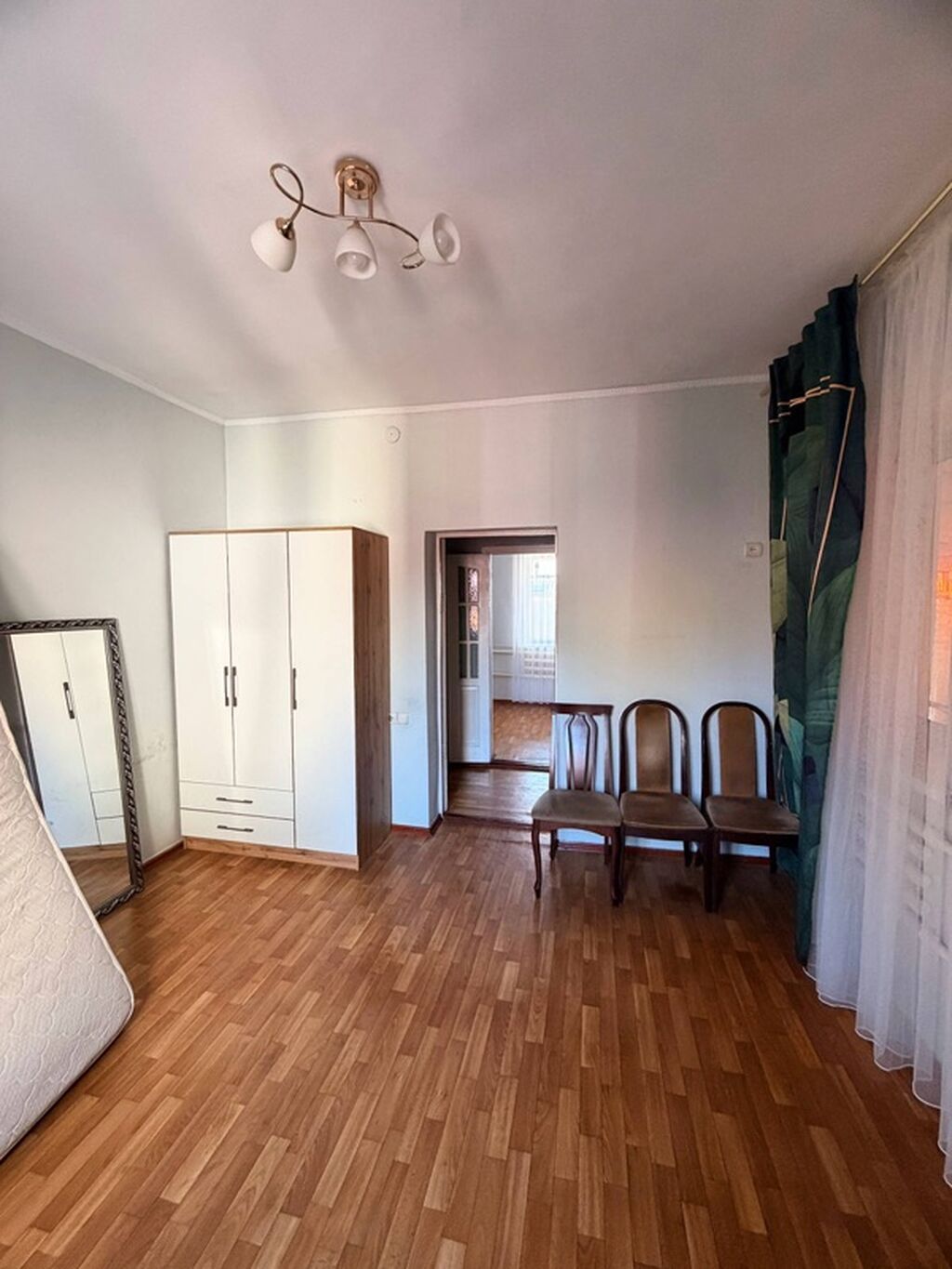 5 комнат, 150 м², 5 соток, Бишкек, Старый толчок рынок / базар Агентство недвижимости: фото 4