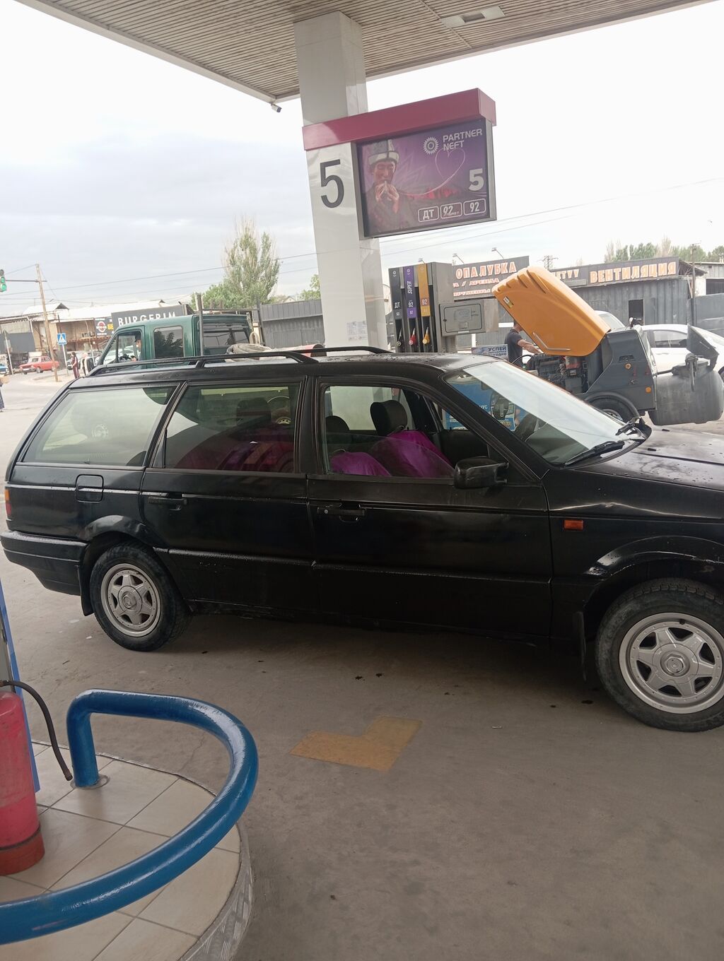 Volkswagen Passat B3 универсал, 1991 г., 1.8 л, механика: фото 3