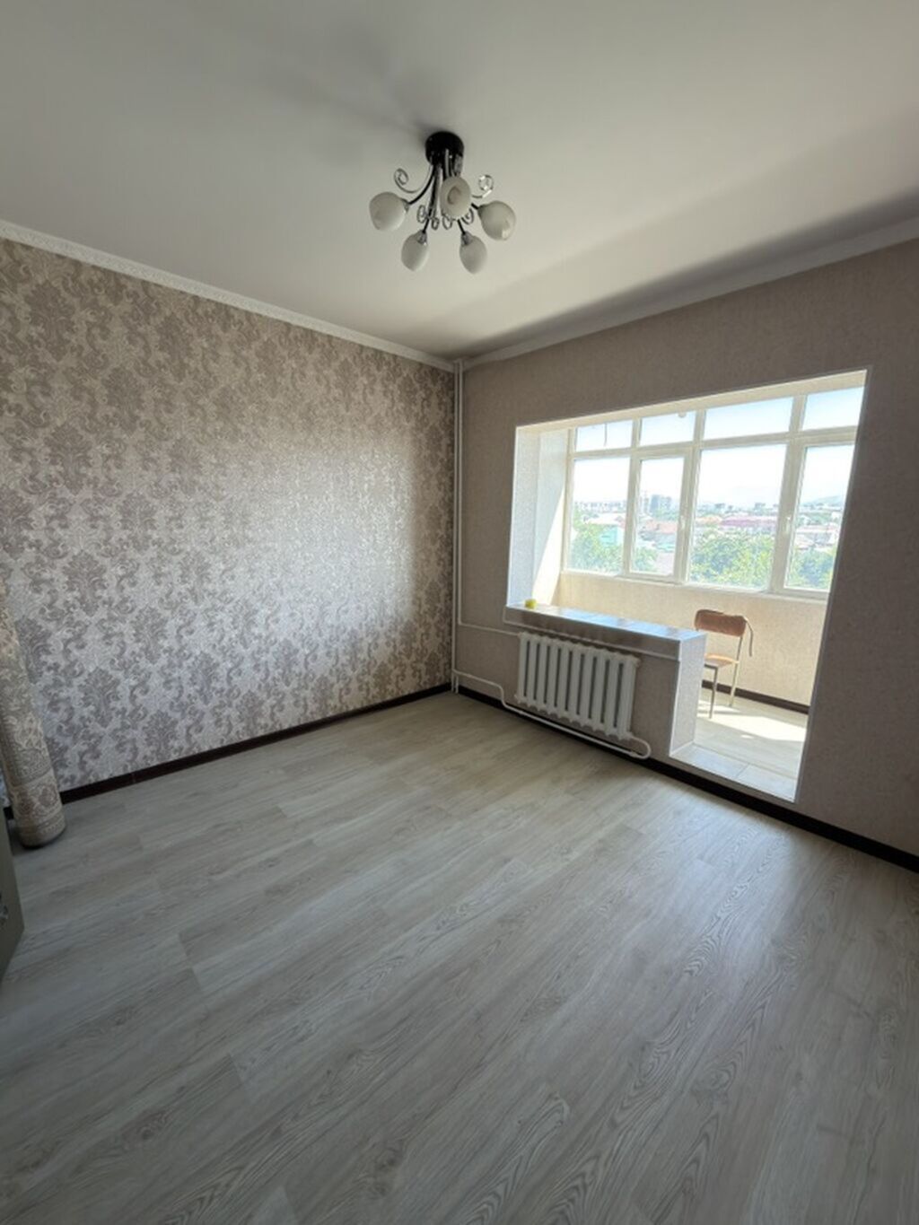 3 комнаты, 81 м², 4 этаж
