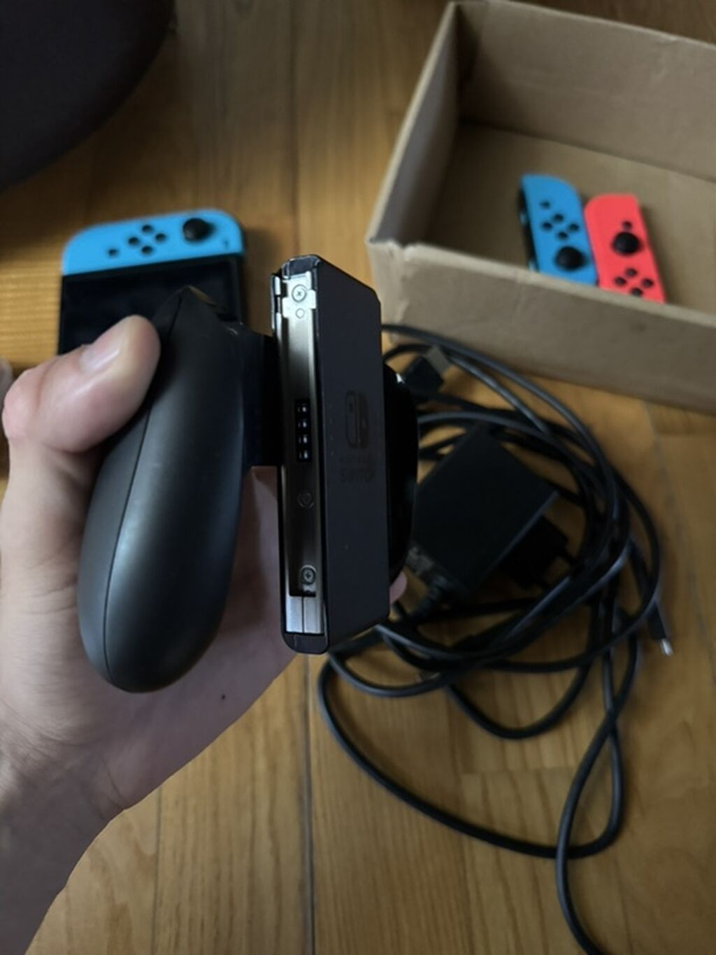 Nintendo Switch V1 Unpatched (Германия) | Полный комплект Продаю: фото 7