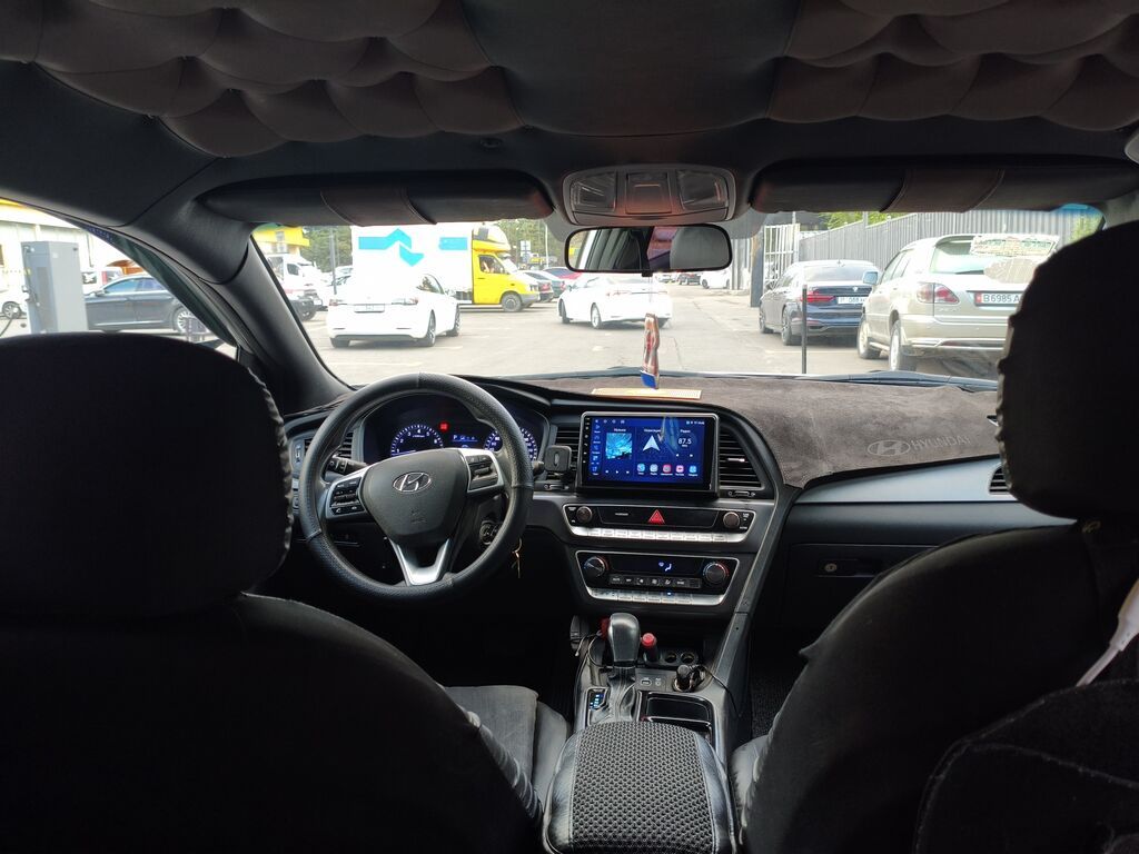 Hyundai Sonata: 2019 г., 2 л, Автомат, Газ, Седан: фото 4