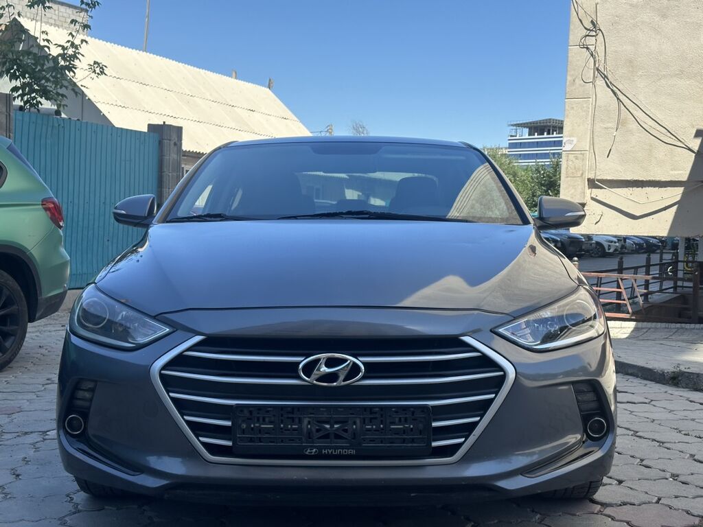 Hyundai Avante: 2018 г., 1.6 л, Автомат, Бензин, Седан — фото 5