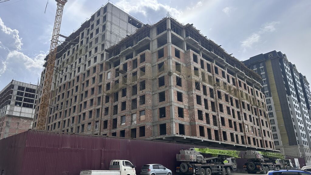 3 комнаты, 92 м², 10 мкр Элитка, 3 этаж, ПСО (под самоотделку): фото 2