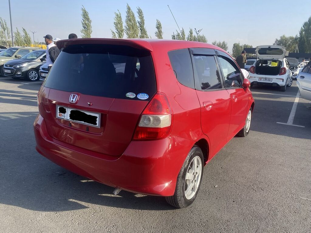 Honda Jazz: 2005 г., 1.5 л, Механика, Бензин, Хэтчбэк: фото 7
