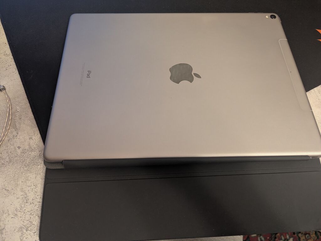 Планшет, Apple, 12" - 13", Wi-Fi, Б/у, Классический цвет - Серый: фото 3