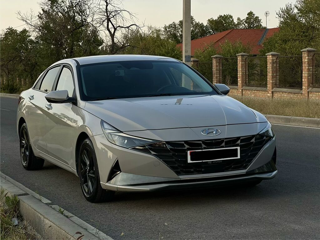 Hyundai Avante: 2022 г., 1.6 л, Автомат, Бензин, Седан: фото 3