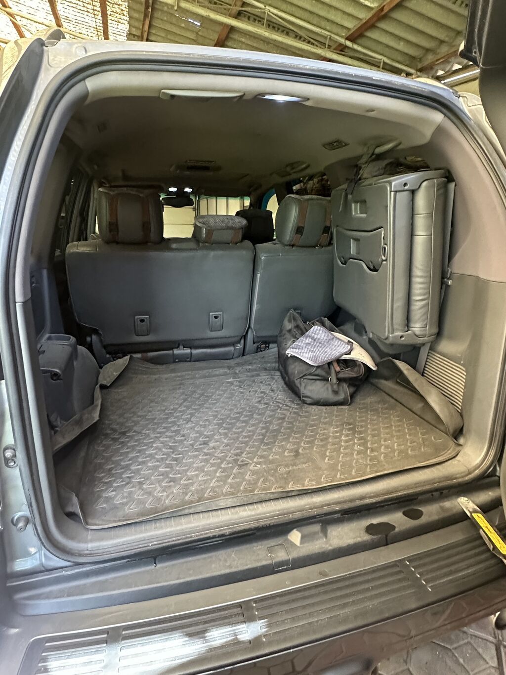 Lexus GX: 2003 г., 4.7 л, Автомат, Газ, Внедорожник: фото 7