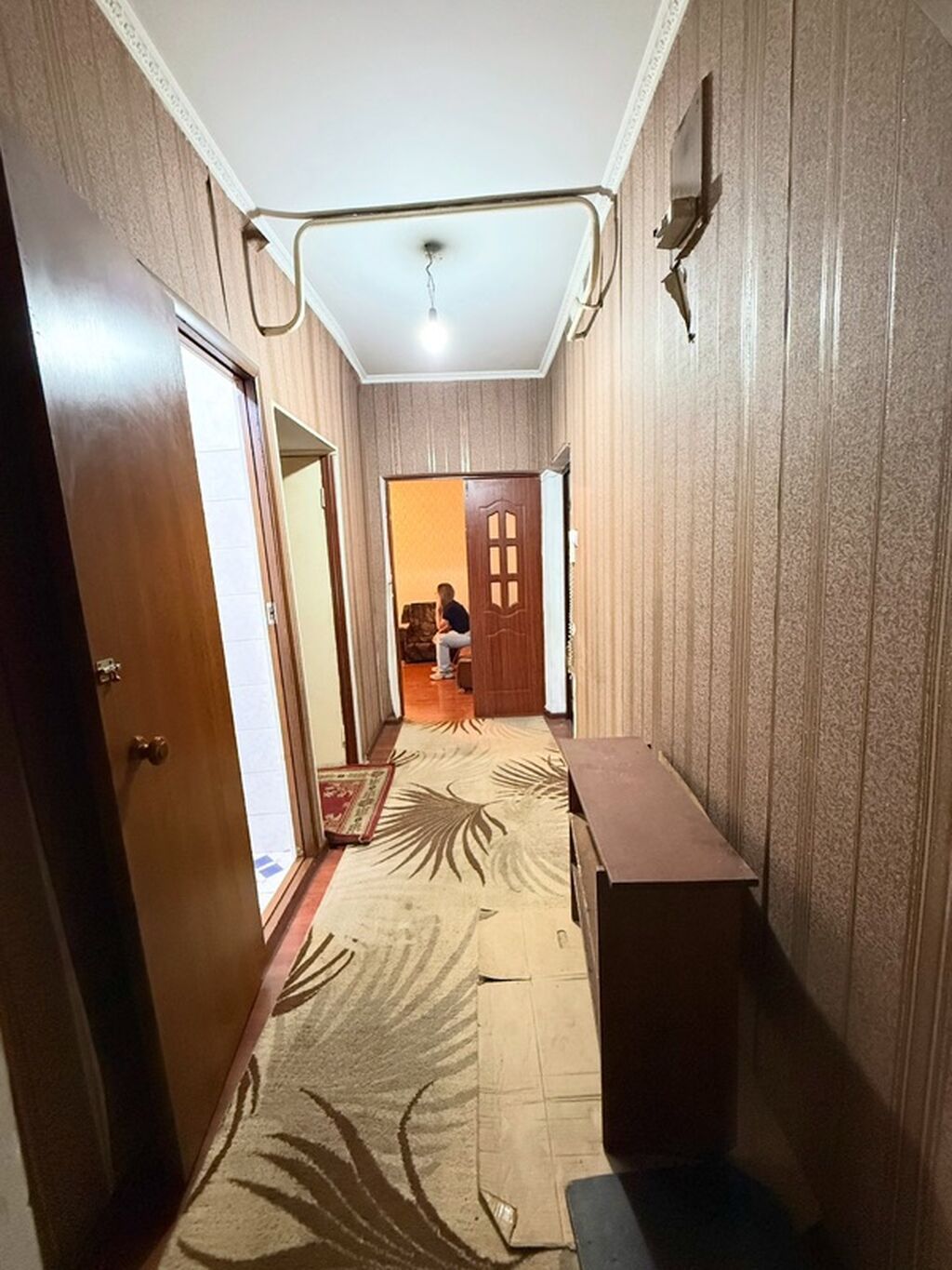 2 комнаты, 54 м², Восток-5 мкр 106 серия, 1 этаж, Старый ремонт: фото 5