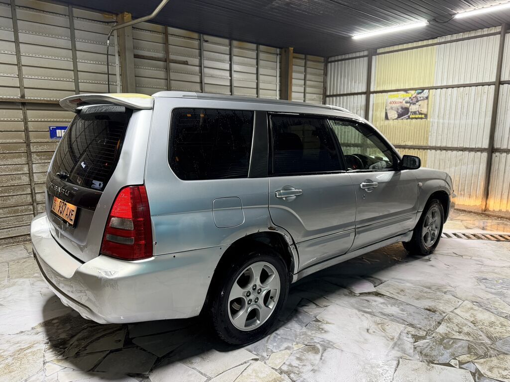 Subaru Forester: 2003 г., 2 л, Автомат, Бензин: фото 4