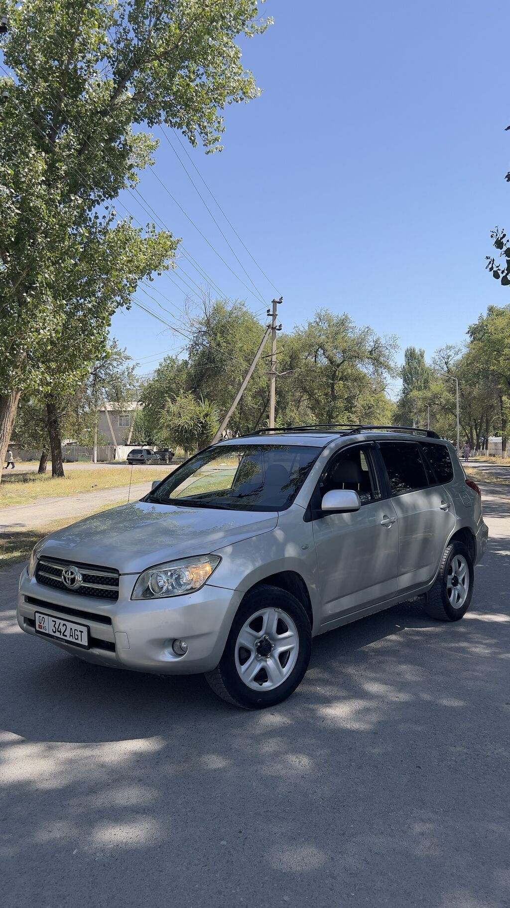 Toyota RAV4: 2006 г., 2.4 л, Автомат, Бензин, Кроссовер: фото 3