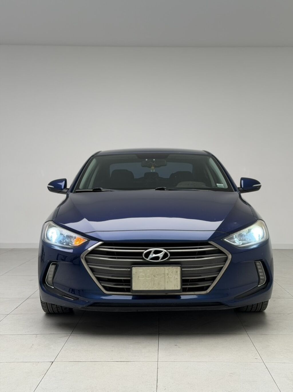 Hyundai Elantra: 2016 г., 2 л, Автомат, Бензин, Седан: фото 1
