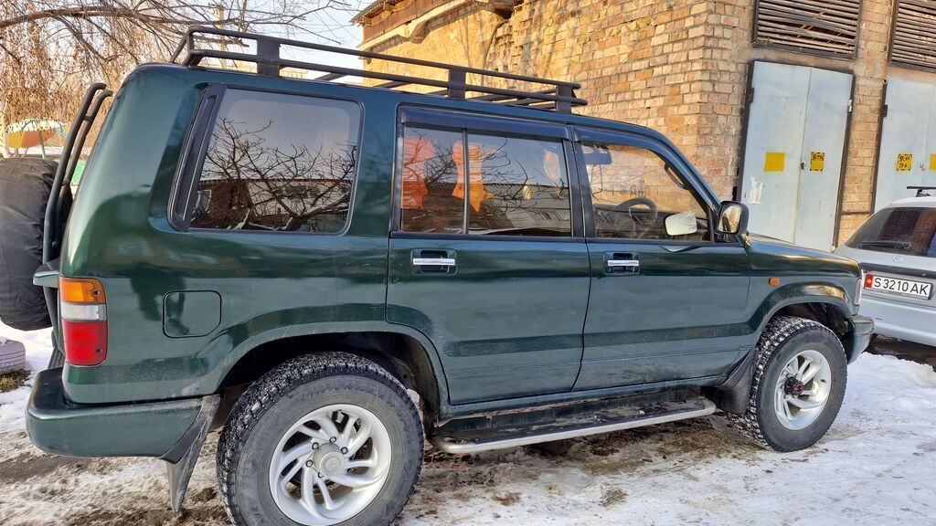 Isuzu Bighorn: 1995 г., 3 л, Автомат, Дизель, Внедорожник: фото 3