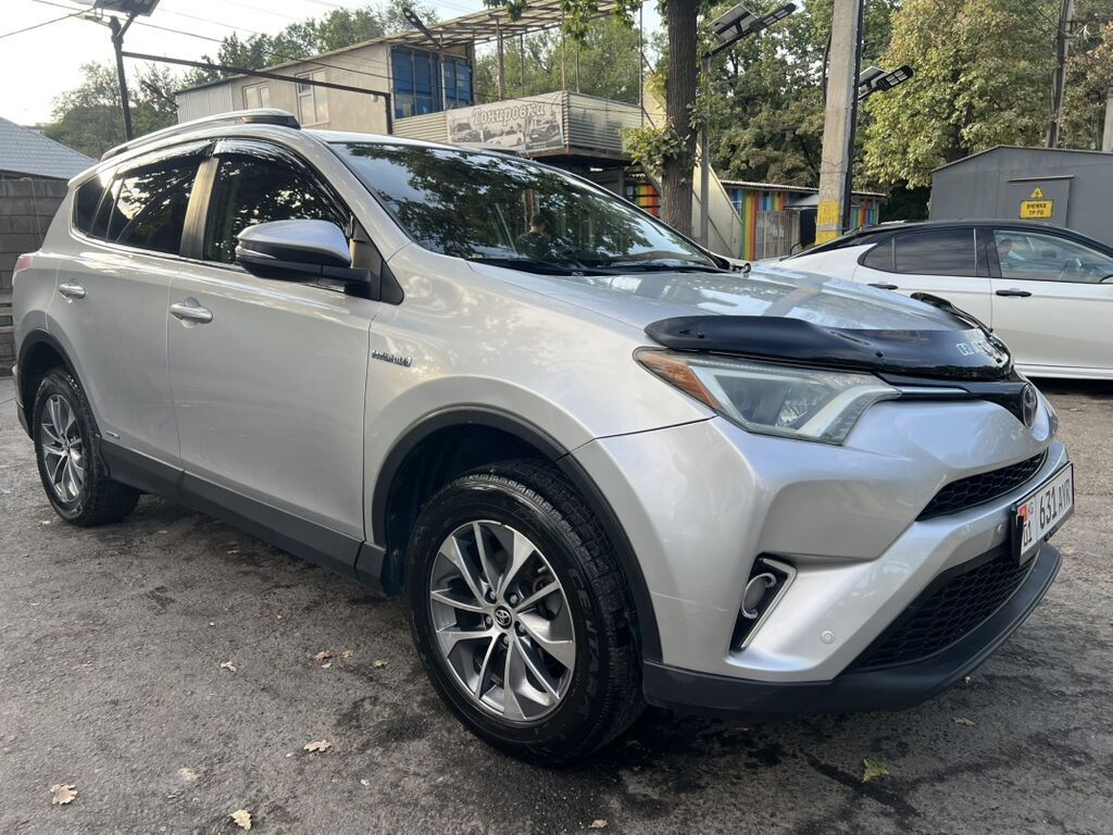 Toyota RAV4: 2016 г., 2.5 л, Вариатор, Гибрид, Кроссовер: фото 8