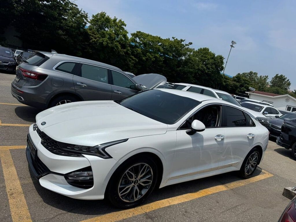 Kia K5: 2021 г., 1.6 л, Автомат, Бензин, Седан — фото 2