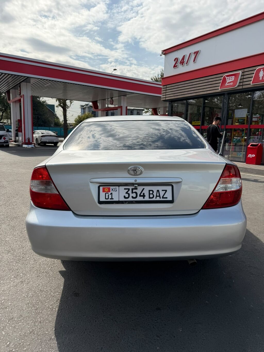 Toyota Camry: 2004 г., 2.4 л, Автомат, Газ, Седан: фото 3