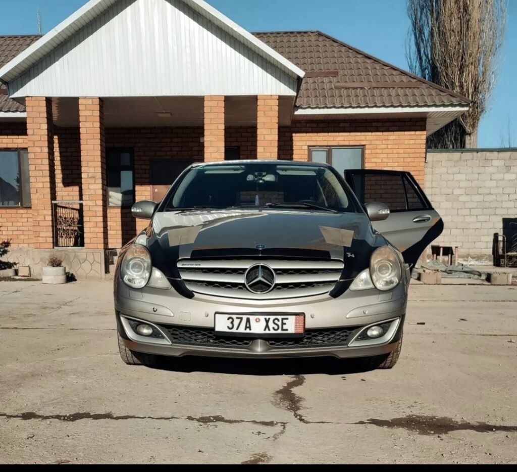 Mercedes-Benz R-Class: 2006 г., 3.2 л, Автомат, Дизель, Минивэн: фото 1
