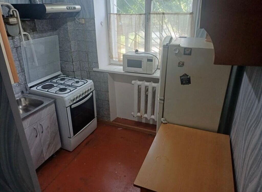 2 комнаты, 46 м², Филармония Индивидуалка, 1 этаж, Старый ремонт: фото 3
