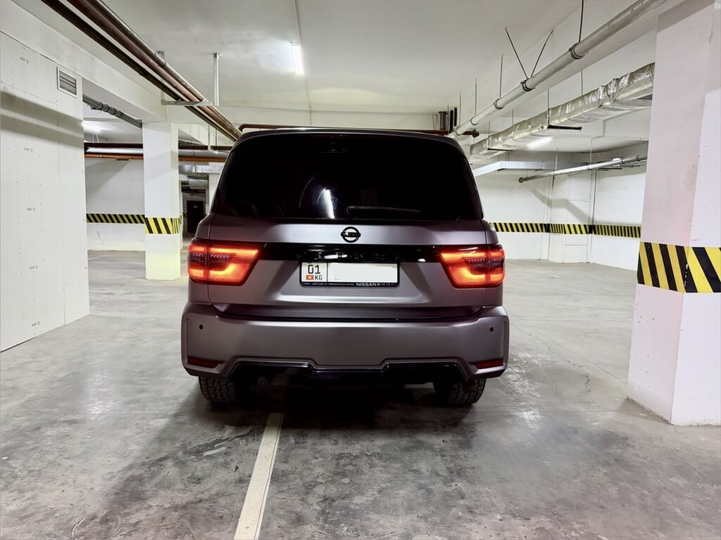 Nissan Patrol: 2010 г., 5.6 л, Автомат, Бензин, Внедорожник: фото 7