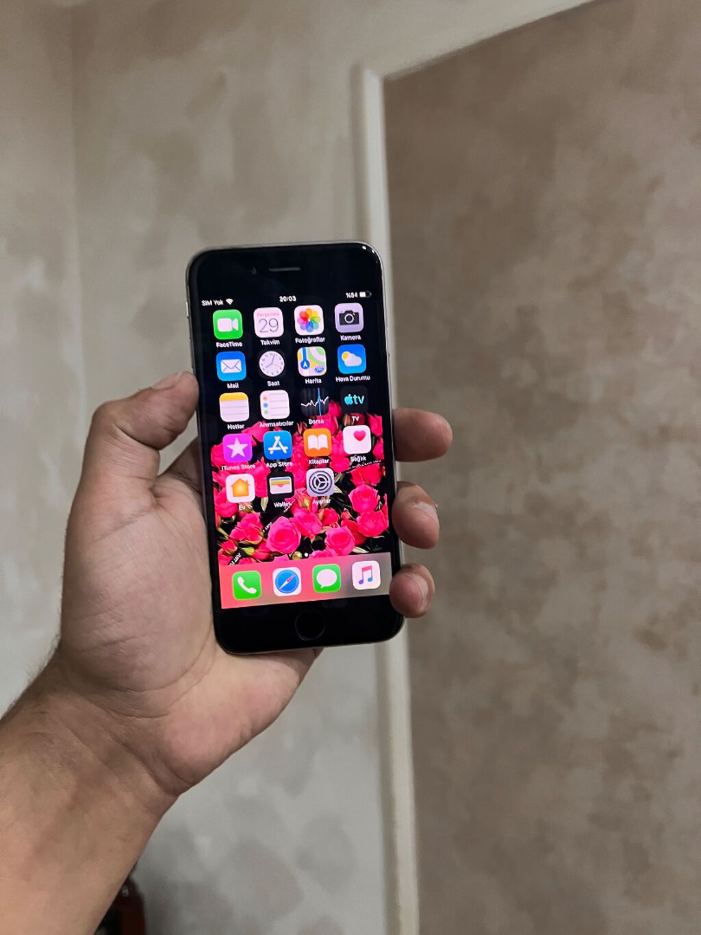 IPhone 6, 16 GB, Jet Black, Barmaq izi