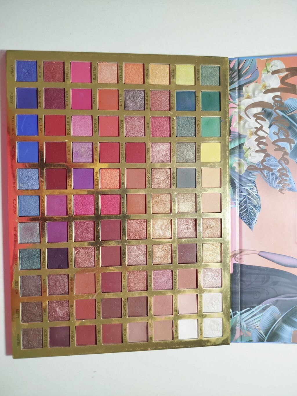 Продам: Большая палетка теней 88 .Почти: 400 KGS Косметика | Бишкек ...