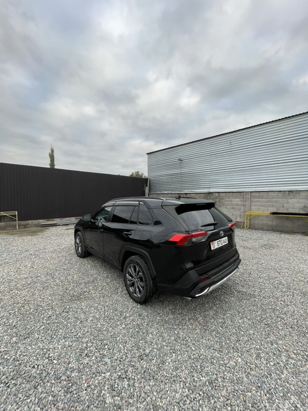 Toyota RAV4: 2023 г., 2 л, Автомат, Бензин, Кроссовер: фото 6