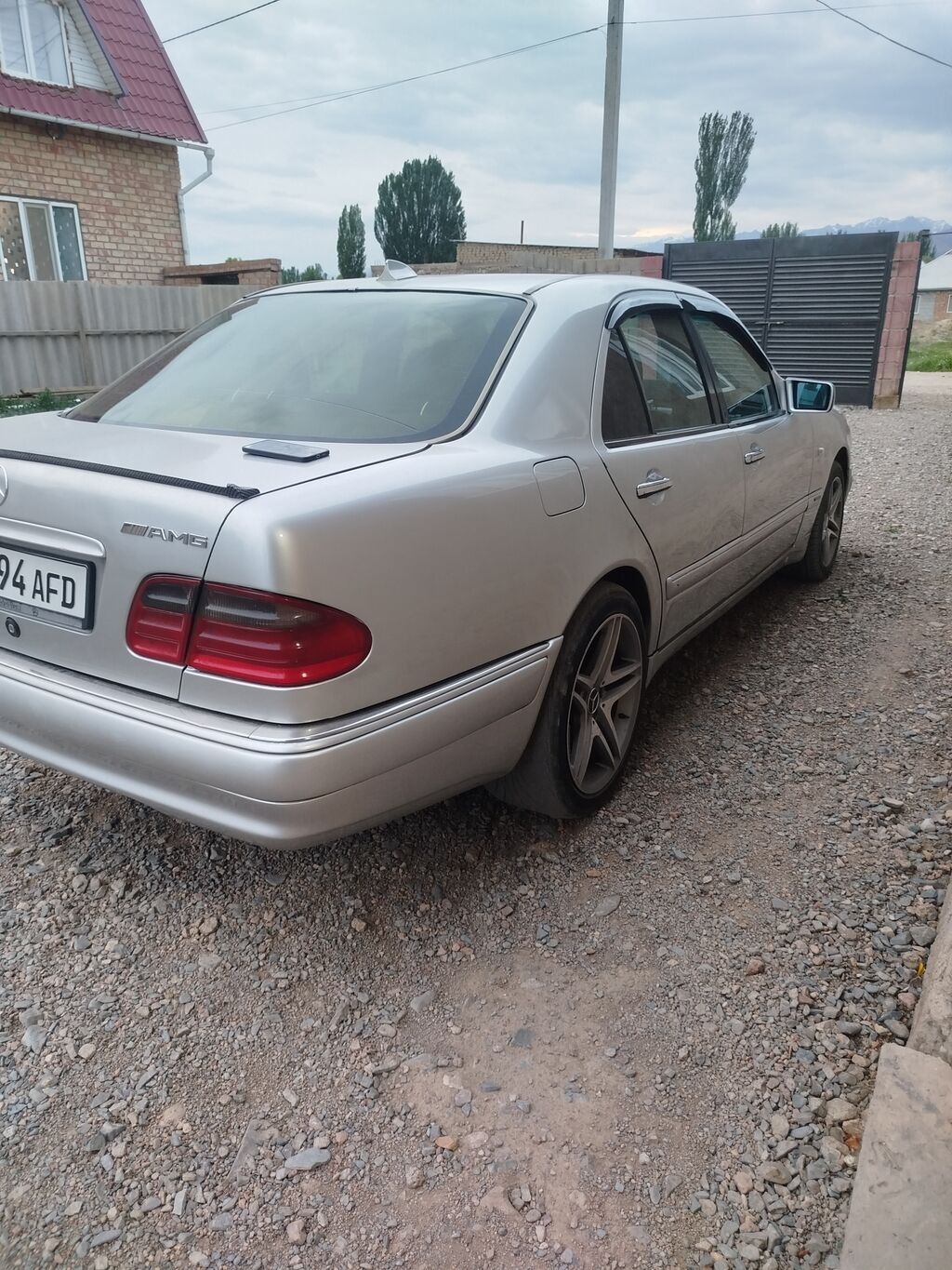 Mercedes-Benz E-Class: 1995 г., 3.2 л, Автомат, Бензин, Седан — фото 6