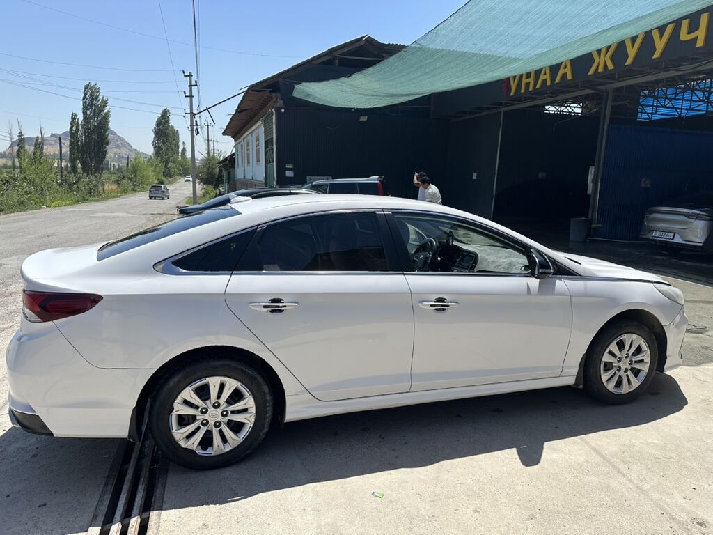 Hyundai Sonata: 2018 г., 2 л, Автомат, Бензин, Седан: фото 7