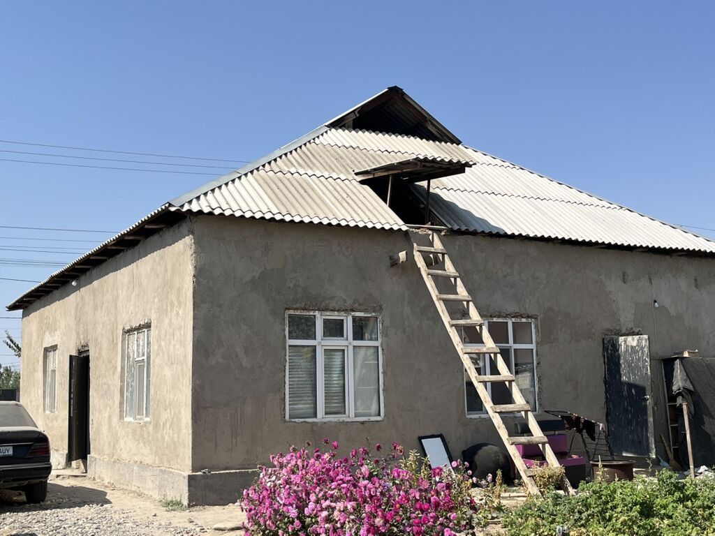 Продается одноэтажный дом с мансардой. Характеристики и планировка: -: фото 2