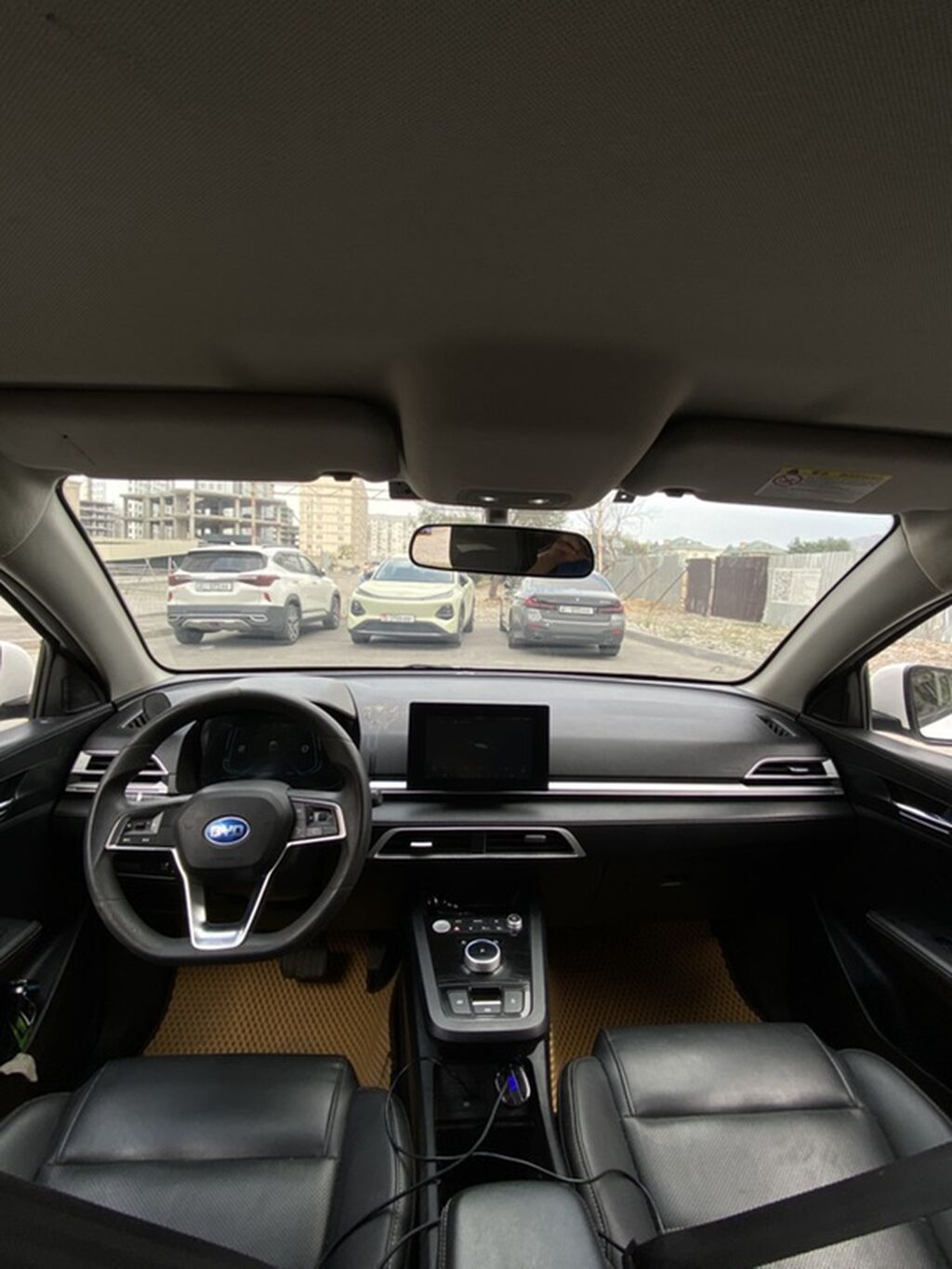 BYD E3: 2020 г., Автомат, Электромобиль, Седан: фото 7