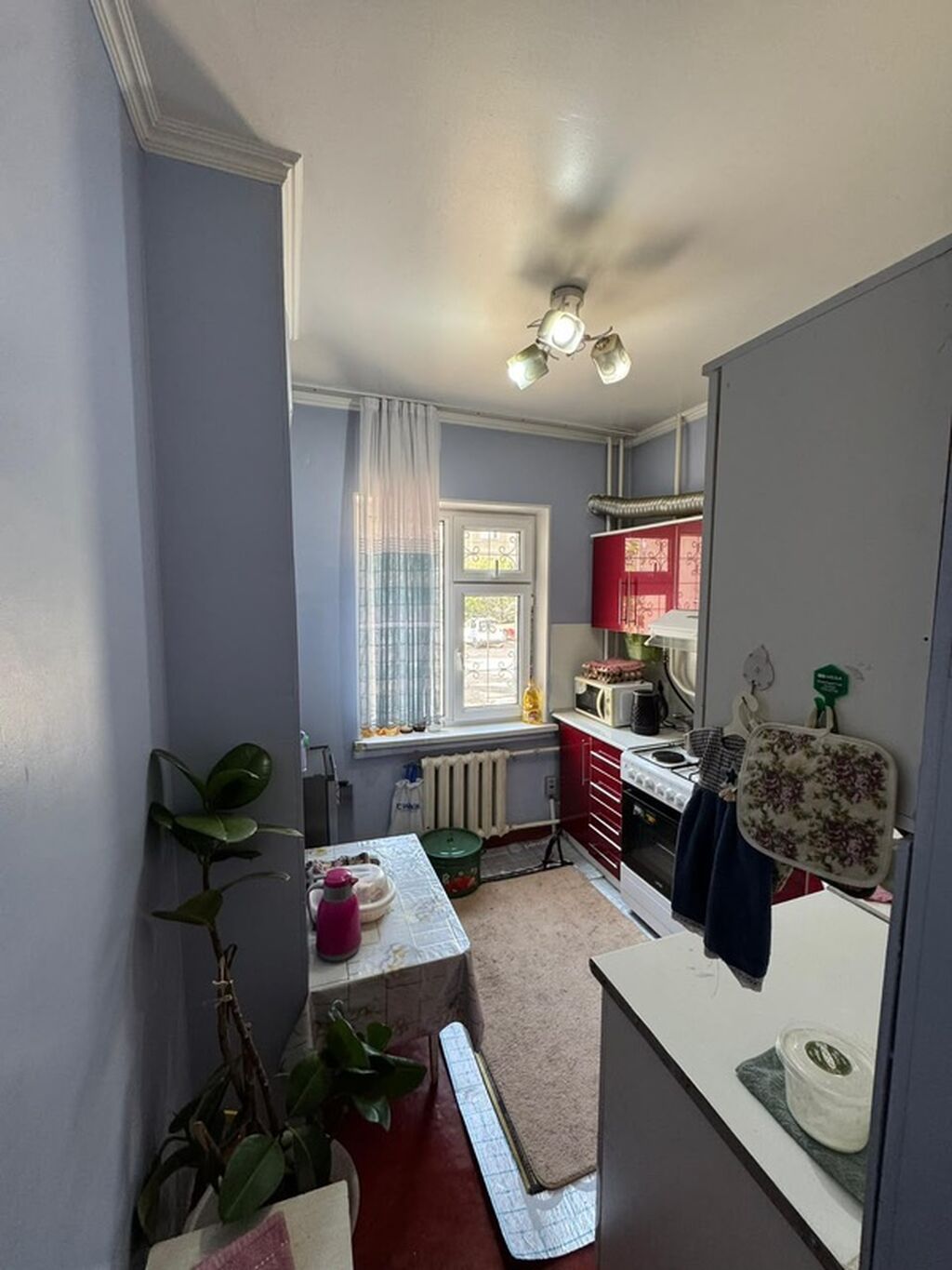 3 комнаты, 60 м², Ошский мкр., 105 серия, 1 этаж, Косметический ремонт: фото 8