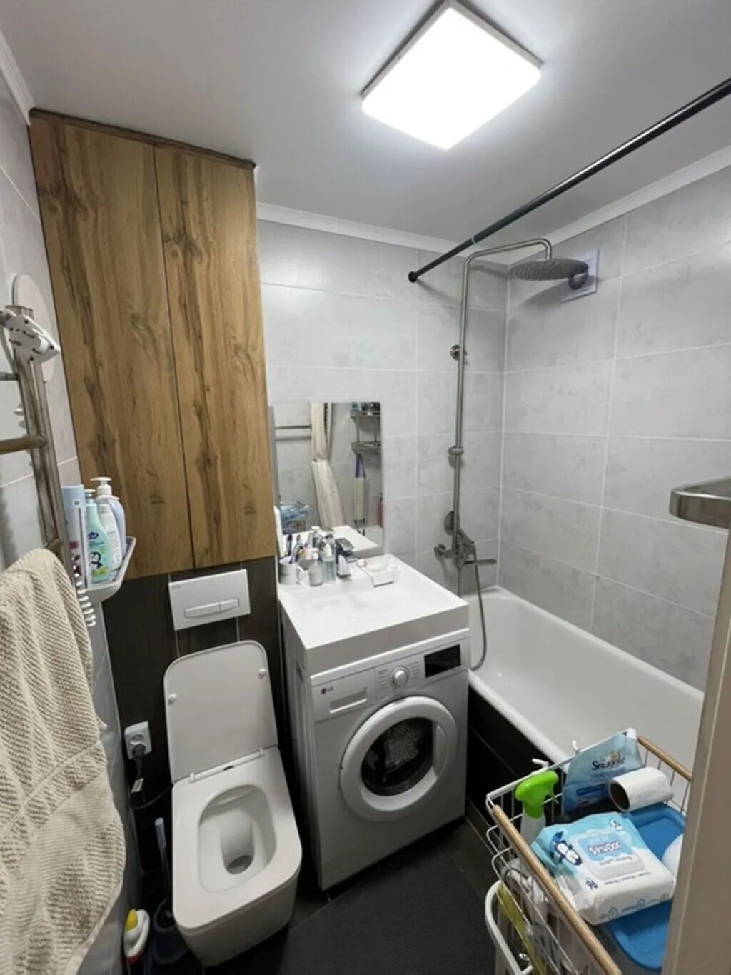 3 комнаты, 62 м², 7 мкр 104 серия, 2 этаж, Дизайнерский ремонт: фото 2