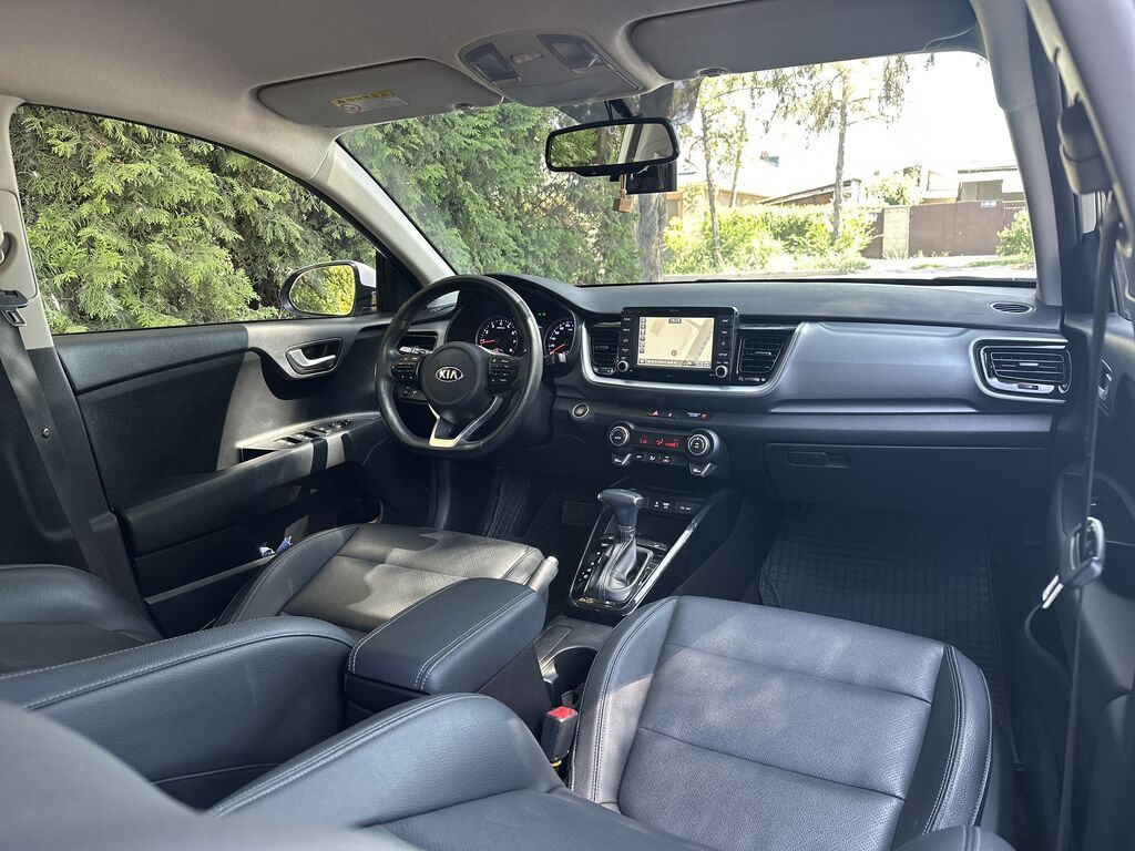 Kia Stonic: 2019 г., 1.4 л, Автомат, Бензин, Лифтбек: фото 8