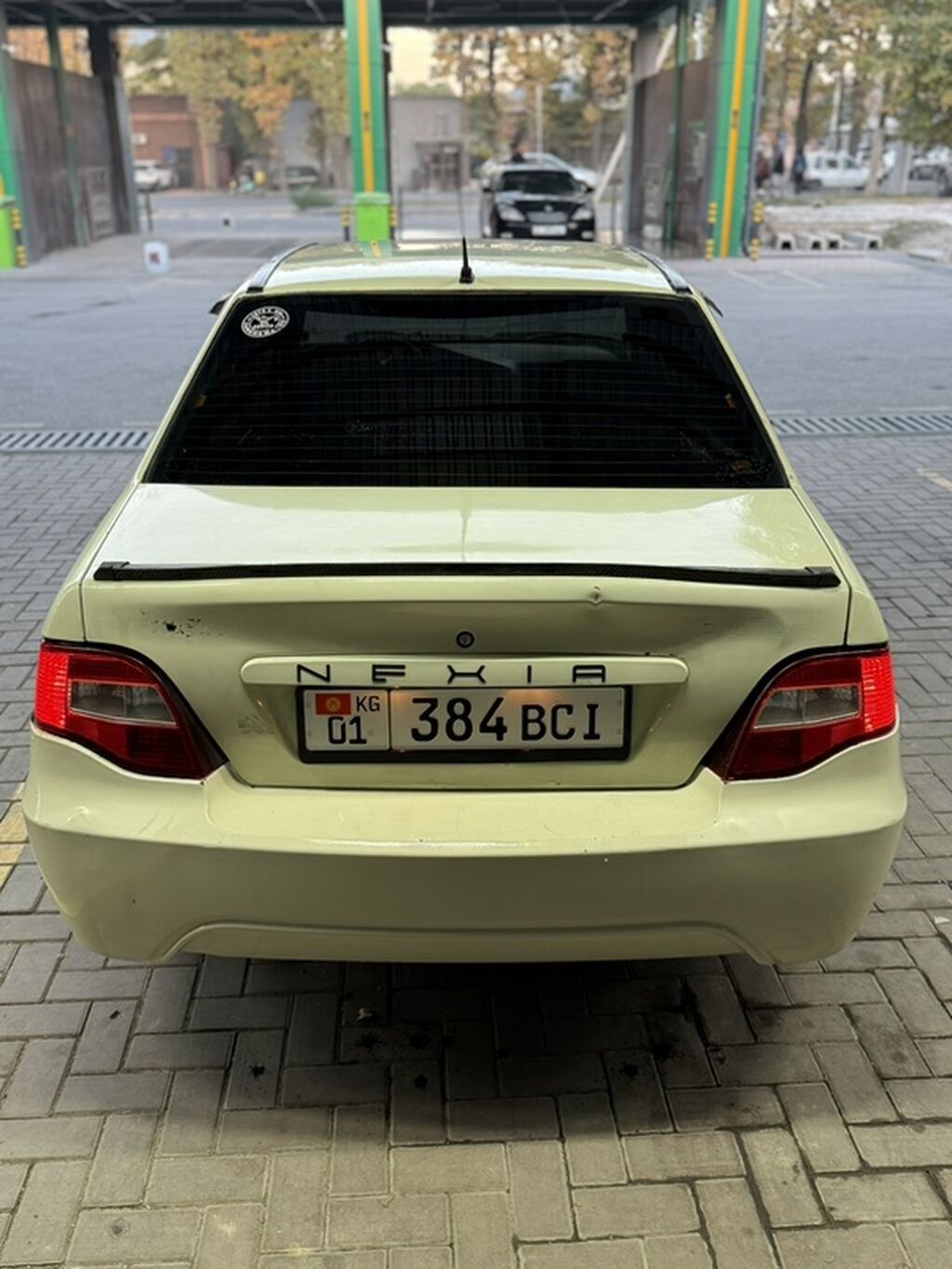 Daewoo Nexia: 2012 г., 1.5 л, Механика, Бензин, Седан: фото 3