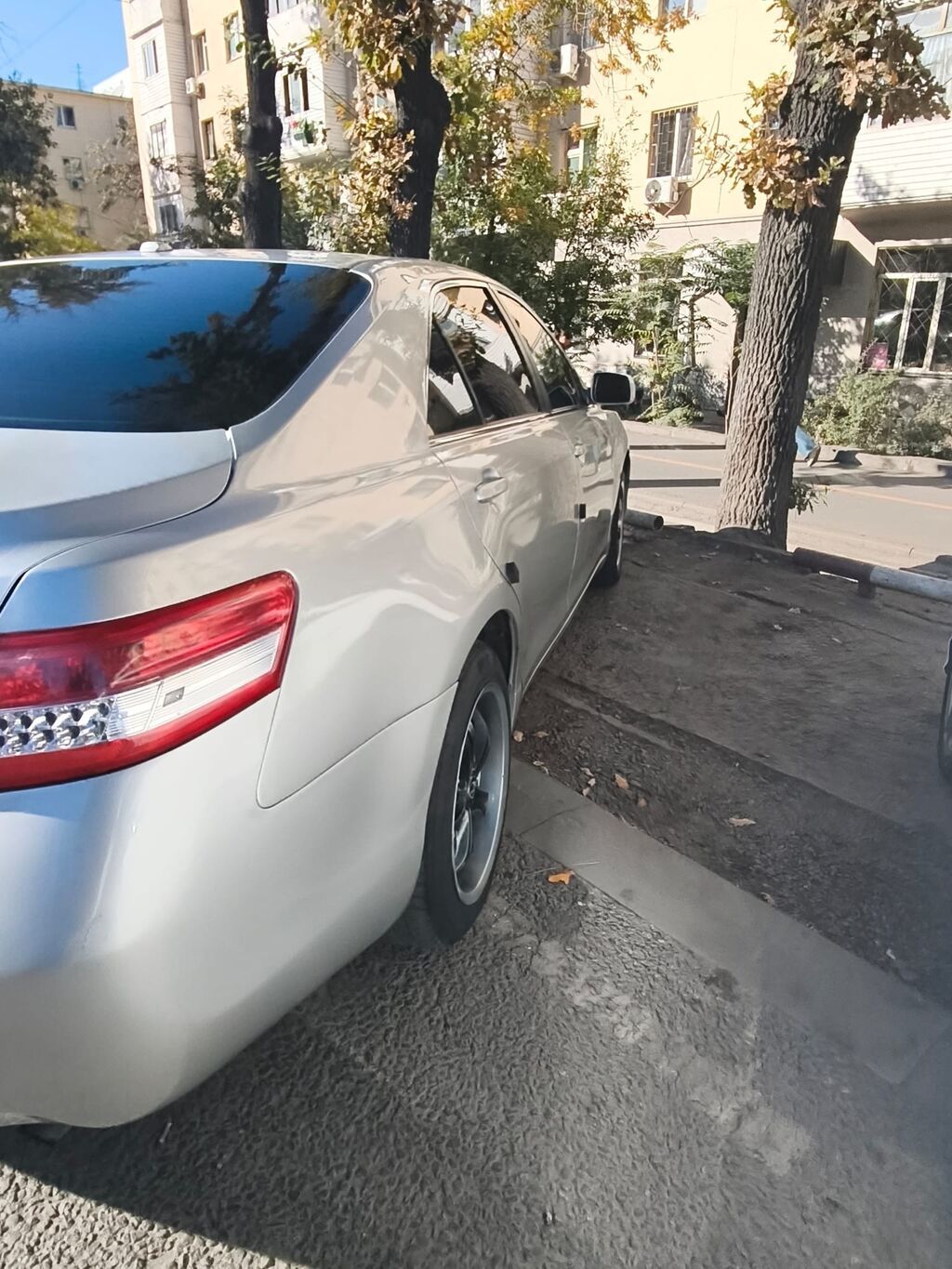 Toyota Camry: 2009 г., 2.5 л, Автомат, Газ, Седан: фото 4