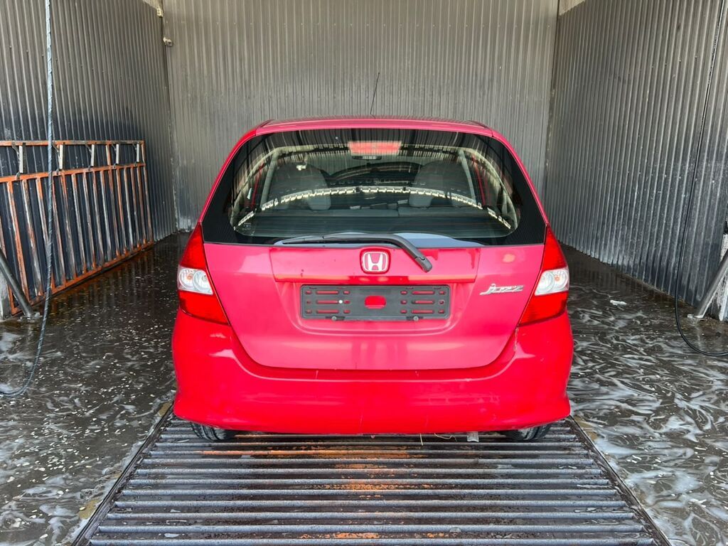 Honda Jazz: 2004 г., Хэтчбэк: фото 2
