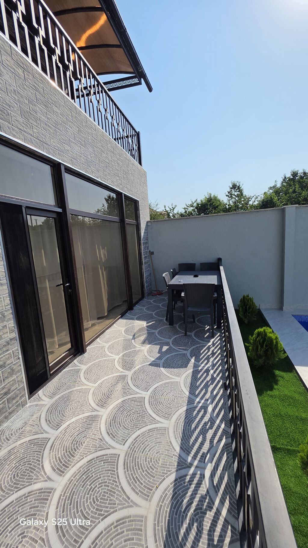 Günlük istirahət üçün həyətli villa(Adam sayı,Bayram günləri və Həfde