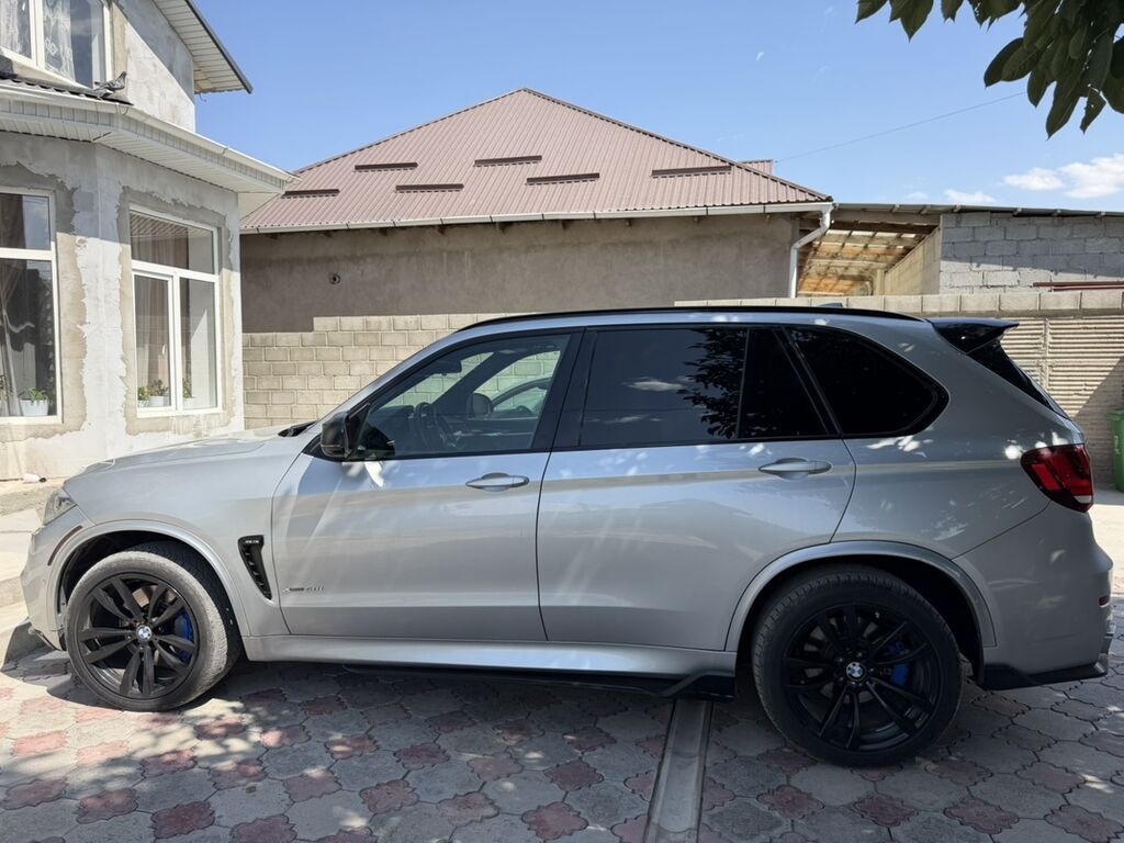 BMW X5: 2017 г., 4.4 л, Автомат, Бензин, Кроссовер: фото 4