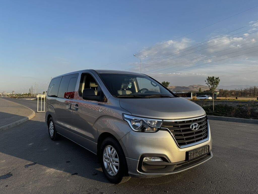 Hyundai H-1: 2019 г., 2.5 л, Автомат, Дизель, Минивэн: фото 4