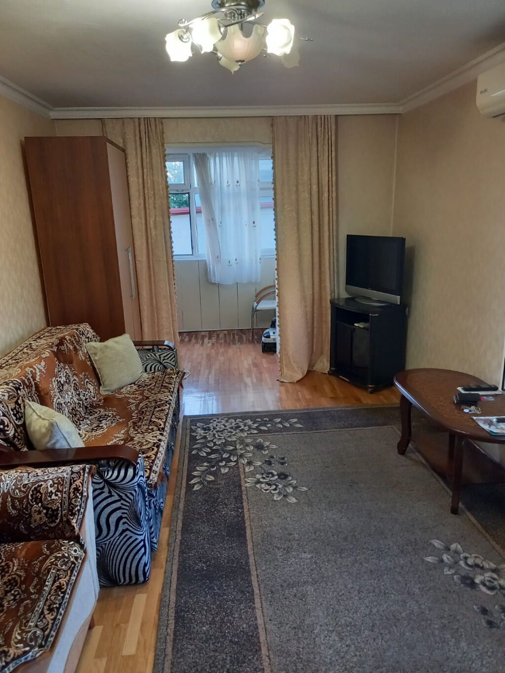 Bakı, Yasamal, 1 otaqlı, Köhnə tikili, m. Elmlər Akademiyası, 50 kv. m