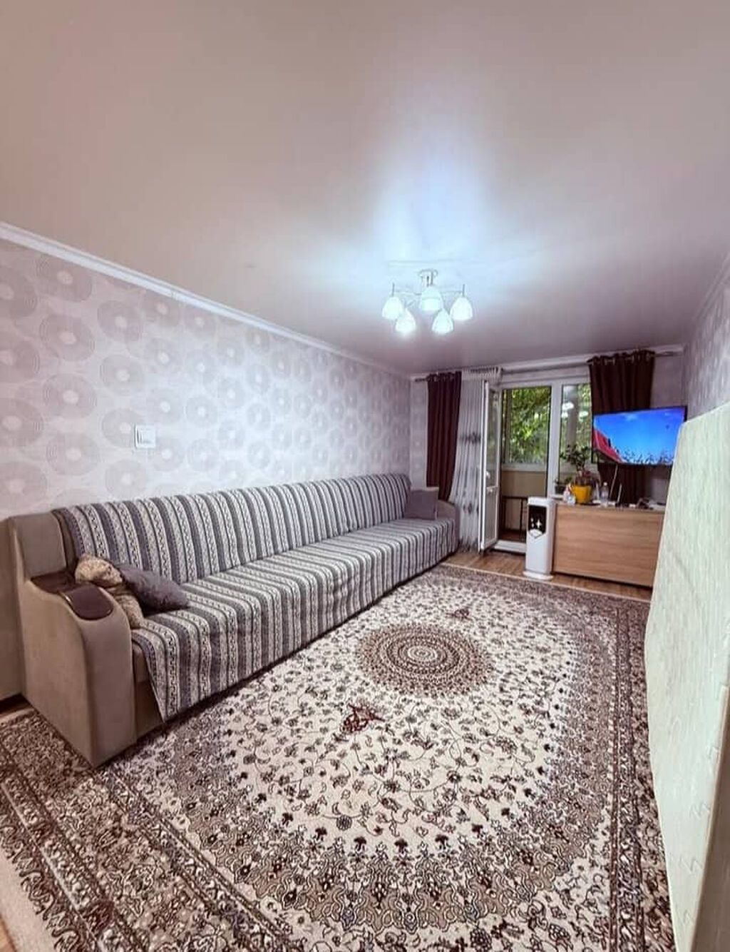 3 комнаты, 58 м², 104 серия, 2 этаж, Косметический ремонт: фото 1