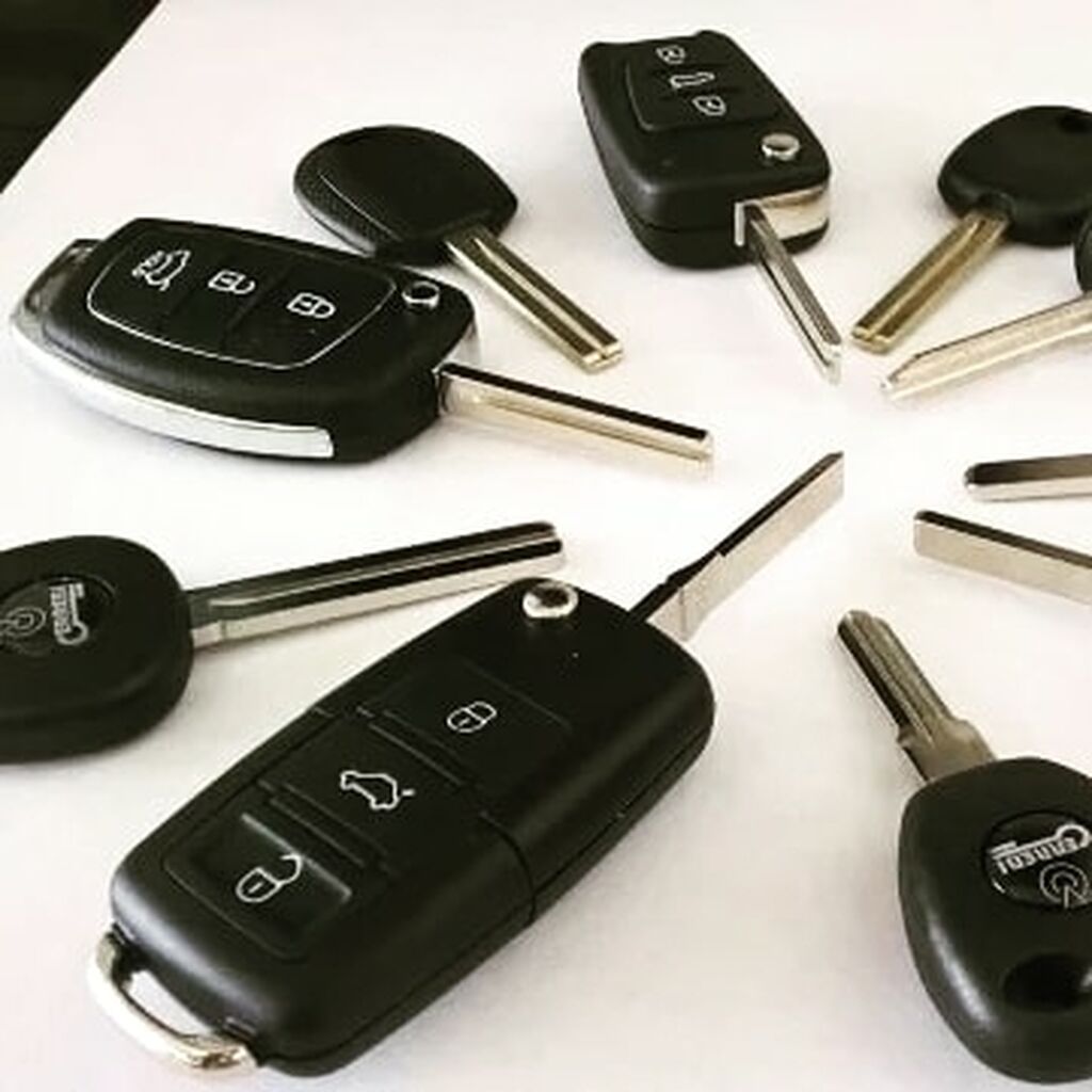 Реклама автомобильные ключи. Магазин автоключ. Магазины авто ключ. Магазин автоключ. Магазин автоключей.