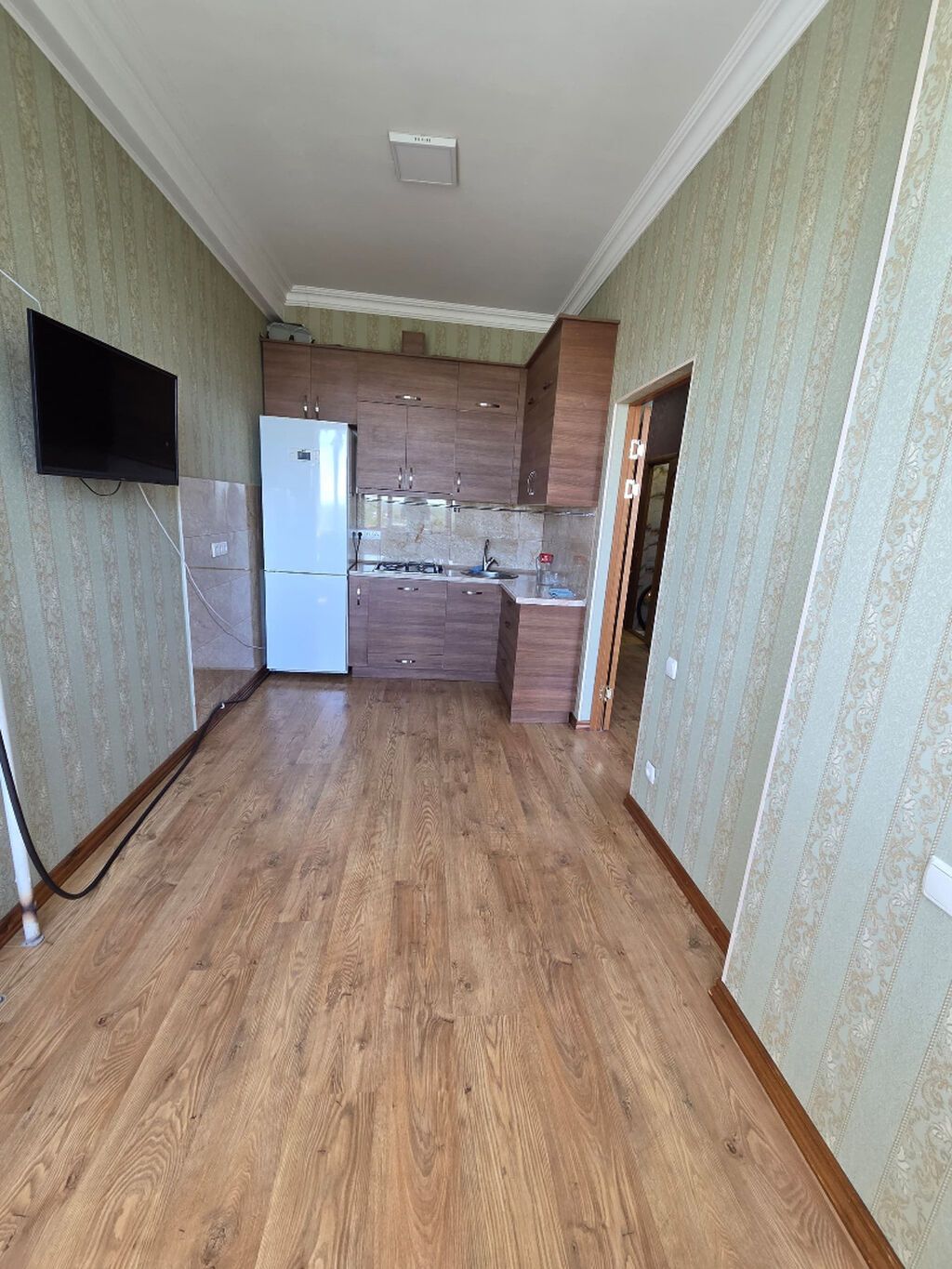 1 комната, 41 м², Золотой квадрат Элитка, 6 этаж, Свежий ремонт: фото 3