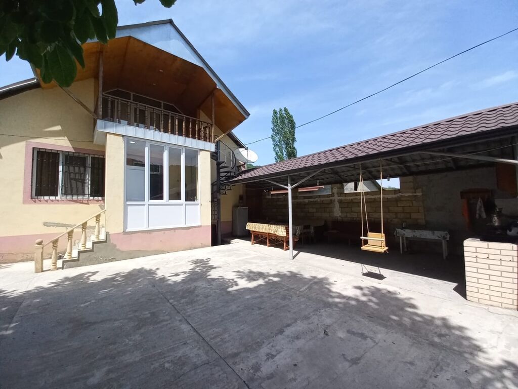 80 kv. m, 3 otaqlı, Kanalizasiya, Qaz, İşıq
